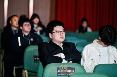 黄诗航